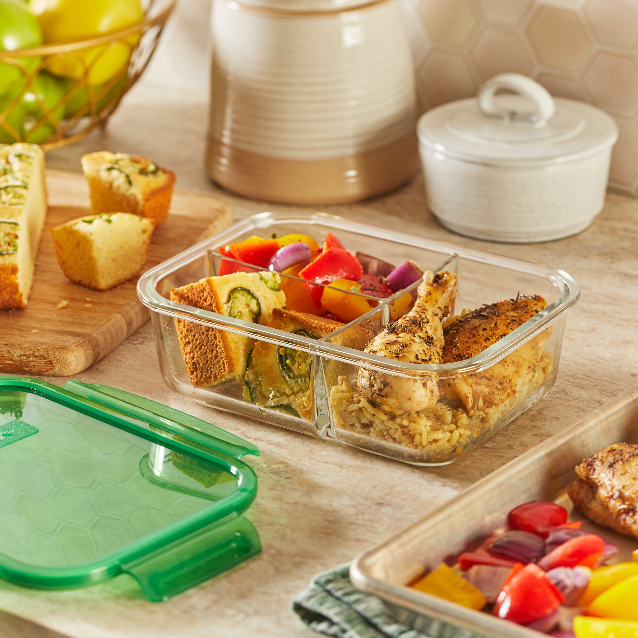 Pyrex® MealBox™ 5.5-cup Divided Glass Food Storage Container with Green Lid - Image 2